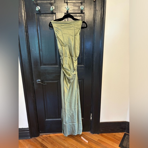 NWT Reformation Casette Silk Dress in Artichoke - Picture 7 of 7